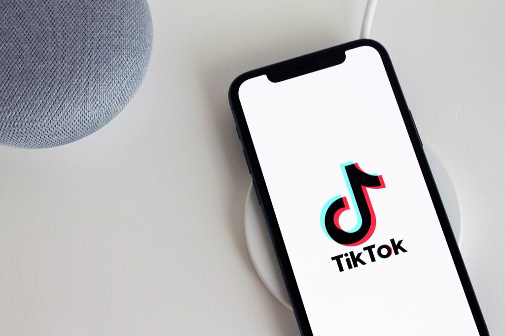 France Launches National Survey on TikTok’s Mental Health Impact