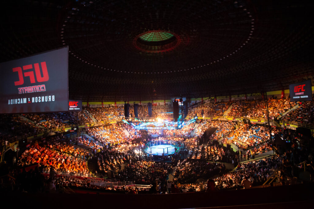 Ankalaev Stuns Pereira to Capture Light-Heavyweight Championship