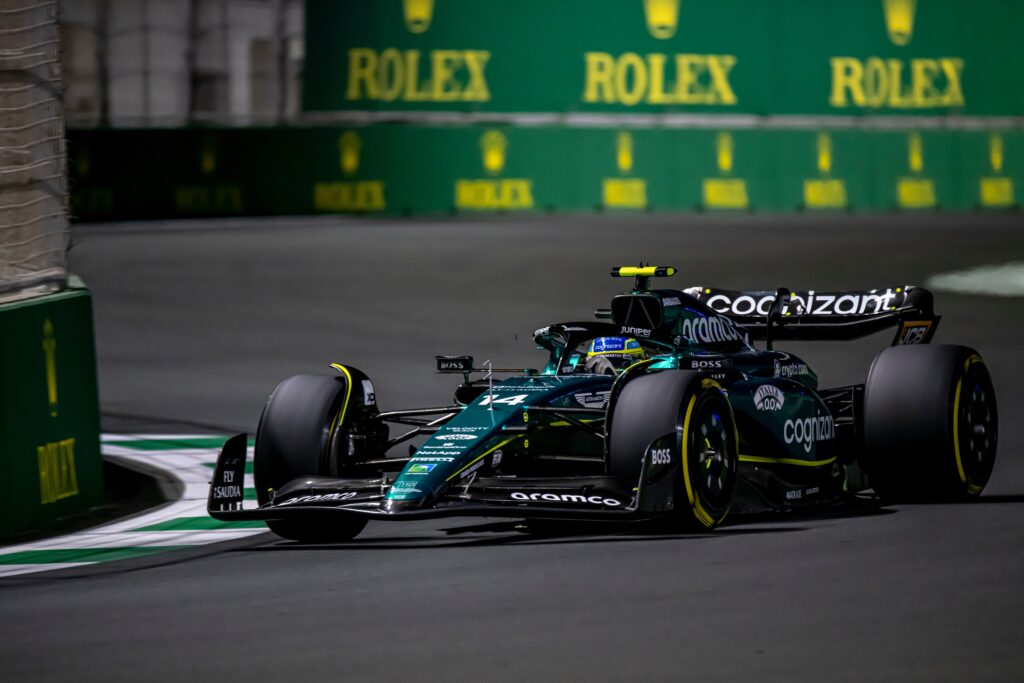 Newey Aims Aston Martin 2026 F1 Car to Attract Verstappen