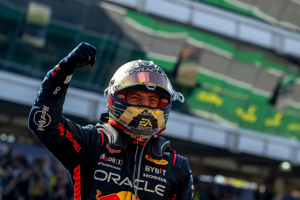 Verstappen Grabs Pole in Miami After Close Fight